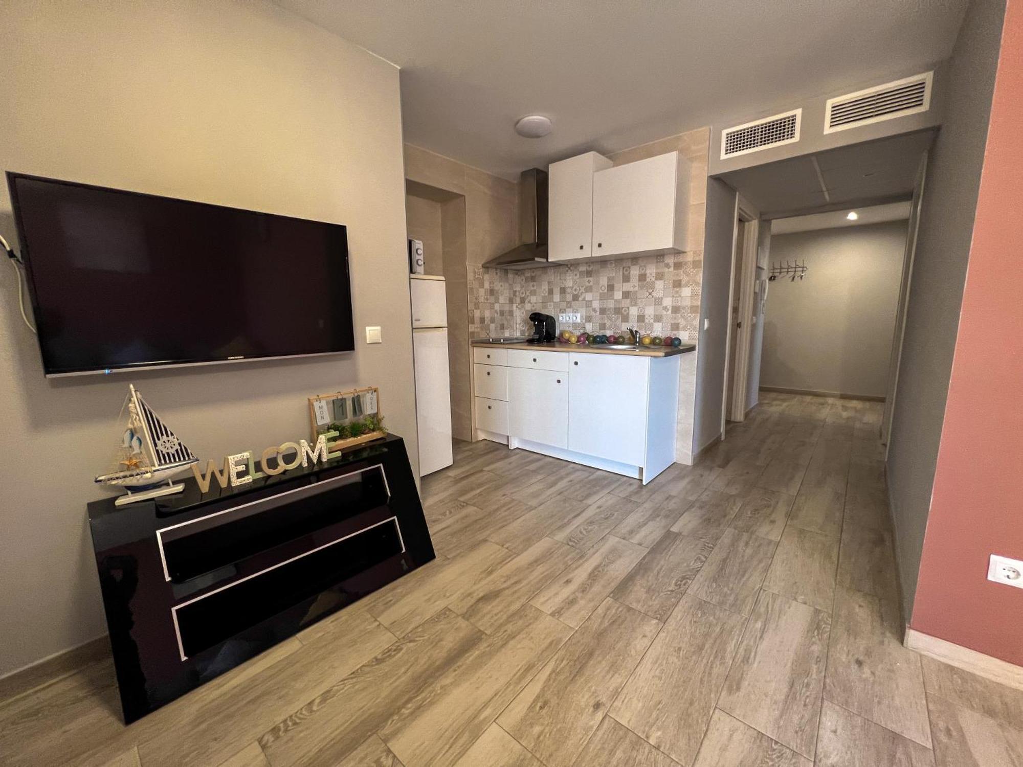 Karola Cosy Apartment Benidorm Bagian luar foto